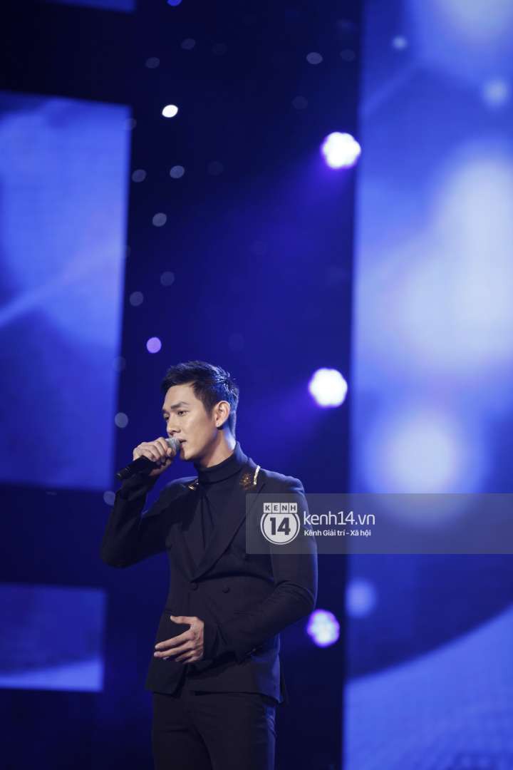 Soobin - Jiyeon song ca tình bể bình, mỹ nam iKON đội nón lá, cùng dàn sao Việt - Hàn bùng nổ đêm nhạc cuối năm - Ảnh 16.