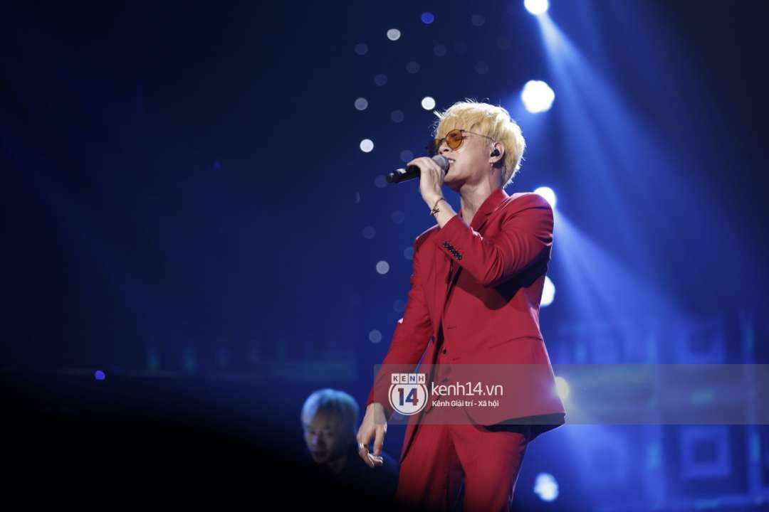 Soobin - Jiyeon song ca tình bể bình, mỹ nam iKON đội nón lá, cùng dàn sao Việt - Hàn bùng nổ đêm nhạc cuối năm - Ảnh 27.