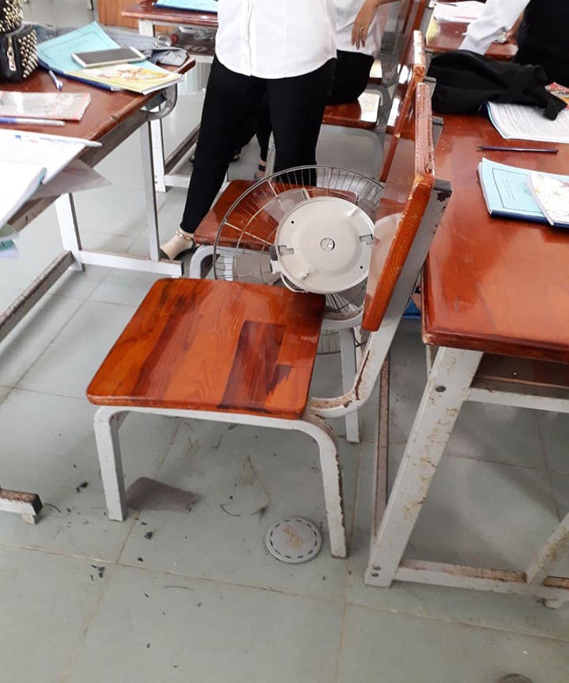 Thời đi học có một nỗi lo vừa buồn cười vừa kinh hoàng đáng sợ mang tên quạt trần rơi vào đầu - Ảnh 3. Thời đi học có một nỗi lo vừa buồn cười vừa kinh hoàng đáng sợ mang tên quạt trần rơi vào đầu - Ảnh 3.
