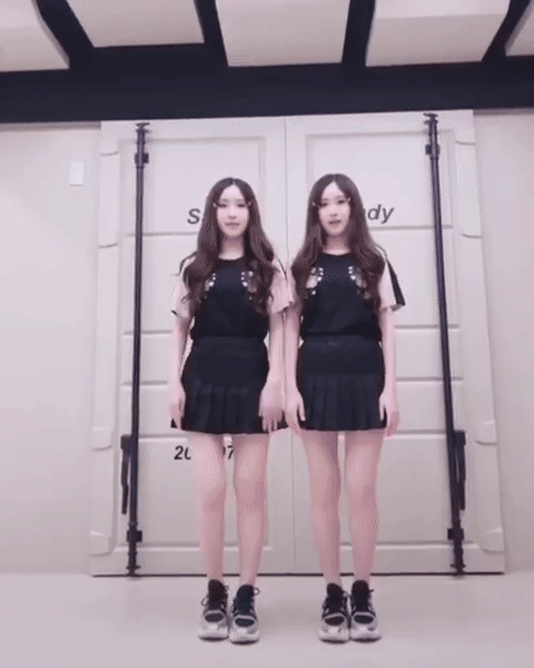15 năm kể từ đoạn clip g&acirc;y b&atilde;o, &ldquo;cặp song sinh xinh nhất Đ&agrave;i Loan&rdquo; lớn l&ecirc;n th&agrave;nh thiếu nữ t&agrave;i năng lại c&ograve;n xinh đẹp hết phần thi&ecirc;n hạ - Ảnh 8.