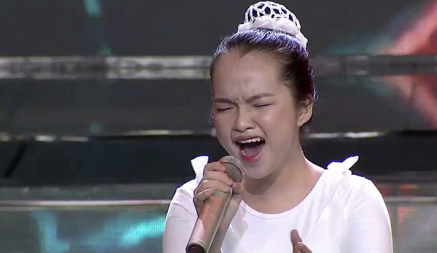 Giọng hát Việt nhí: Quỳnh Như lên ngôi Quán quân, Lưu Hương Giang - Hồ Hoài Anh lần thứ 3 chiến thắng - Ảnh 7. Giọng hát Việt nhí: Quỳnh Như lên ngôi Quán quân, Lưu Hương Giang - Hồ Hoài Anh lần thứ 3 chiến thắng - Ảnh 7.