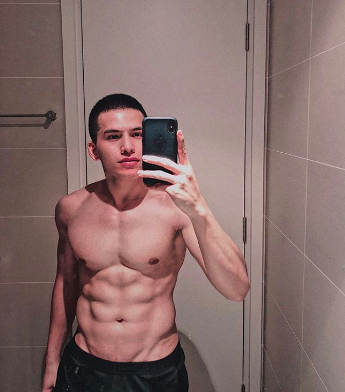 Dàn mỹ nam Vbiz chuẩn mô típ idol xứ Hàn: Đủ đầy quần áo trông cũng thường mà cởi đồ khoe body thì toàn cực phẩm - Ảnh 5.