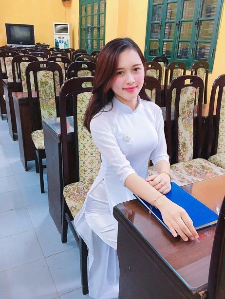 Những cô giáo 9x xinh đẹp, nhan sắc như hotgirl gây sốt cộng đồng mạng năm 2018 - Ảnh 6.