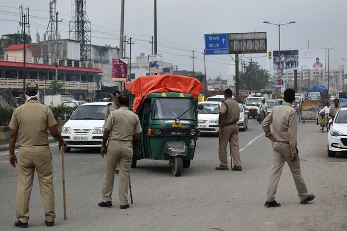 Thiếu nữ Ấn Độ bị thiêu sống sau khi báo cảnh sát về 2 người đàn ông quấy rối - Ảnh 1. Thiếu nữ Ấn Độ bị thiêu sống sau khi báo cảnh sát về 2 người đàn ông quấy rối - Ảnh 1.