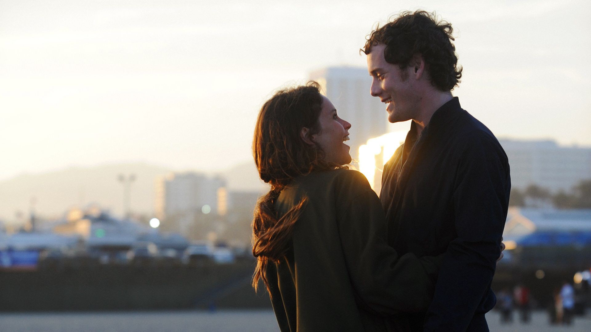 Không chết chóc nhưng 9 phân đoạn phim cảm động dưới đây vẫn có thể làm bạn bật khóc - Ảnh 14. Không chết chóc nhưng 9 phân đoạn phim cảm động dưới đây vẫn có thể làm bạn bật khóc - Ảnh 14.