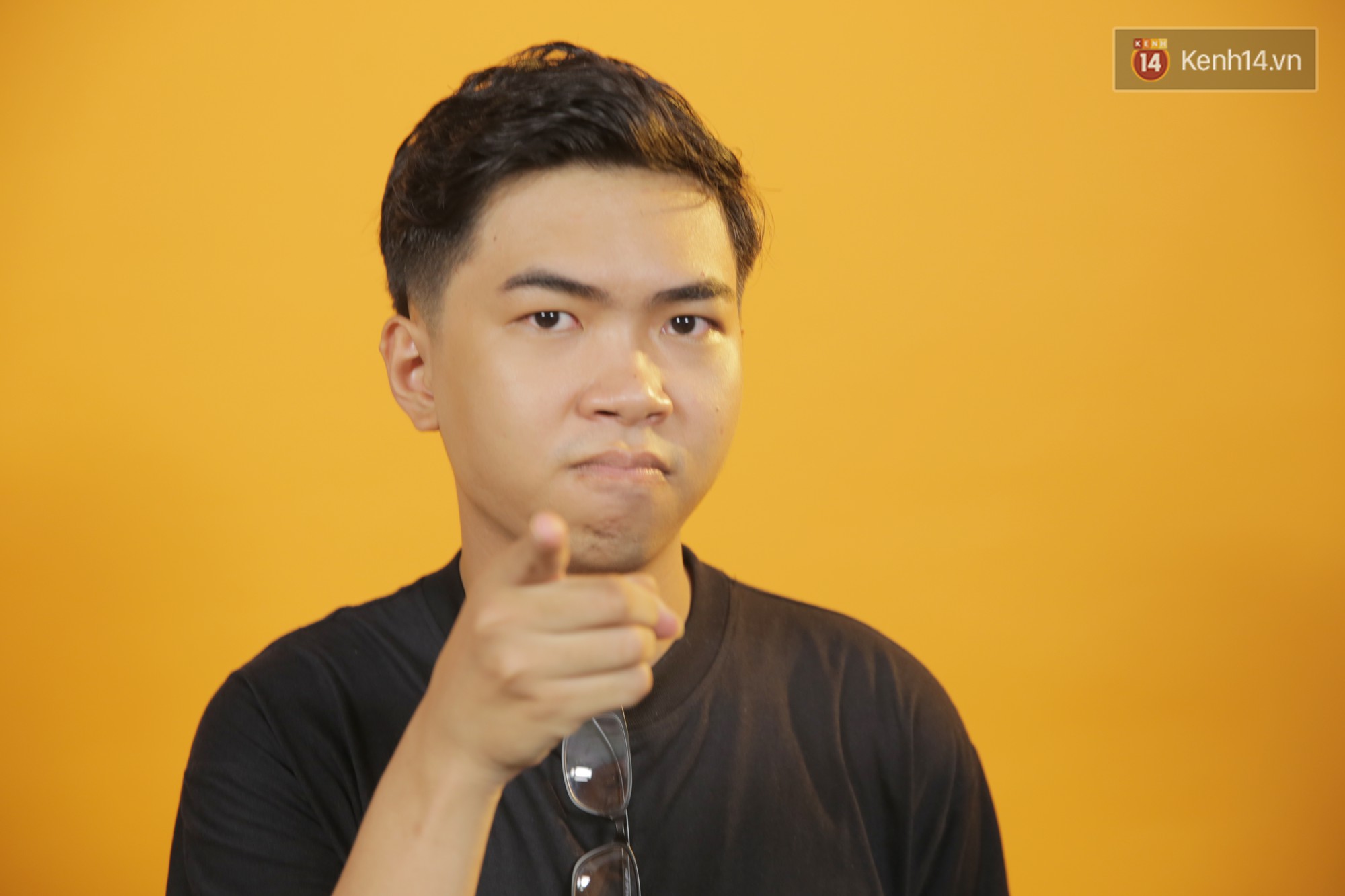 Clip: Thánh chửi Minh Dự công khai nói xấu Nam Thư, Hải Triều... nhưng lại chừa BB Trần ra vì một lý do! - Ảnh 6. Clip: Thánh chửi Minh Dự công khai nói xấu Nam Thư, Hải Triều... nhưng lại chừa BB Trần ra vì một lý do! - Ảnh 6.