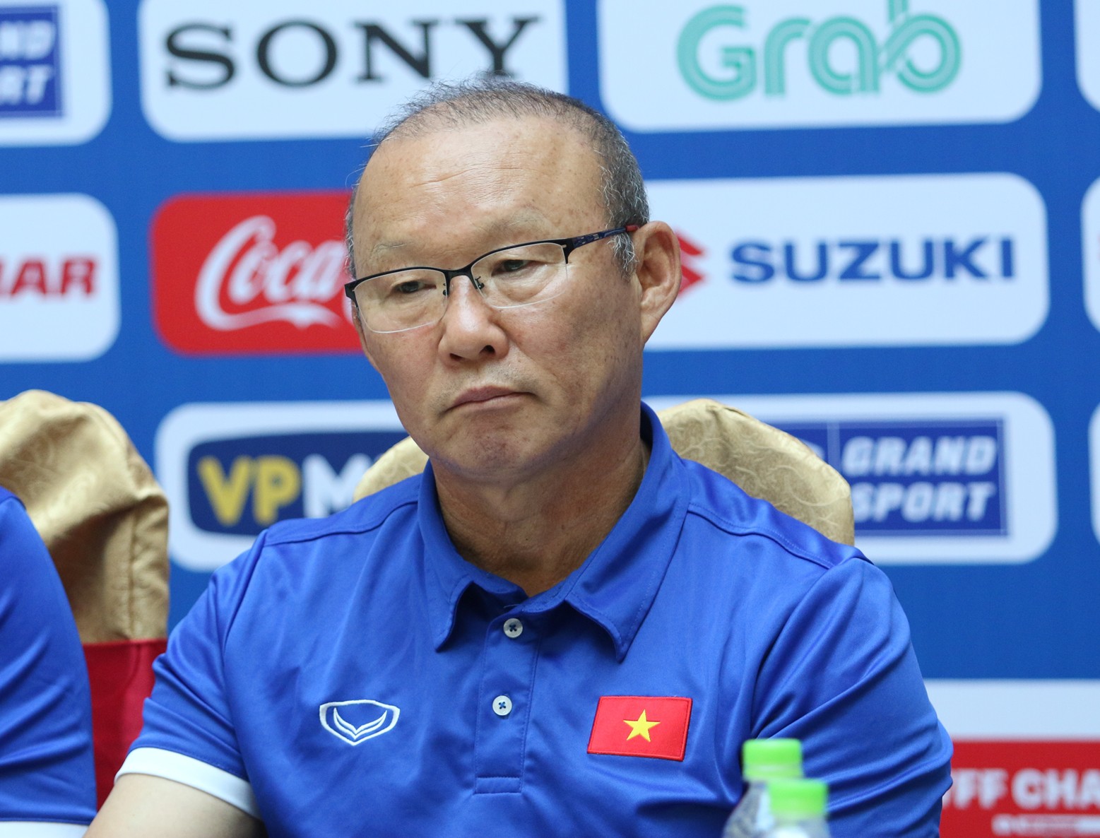 HLV Park Hang-seo nhắc đến ký ức buồn AFF Cup 2014 làm động lực cho học trò - Ảnh 1. HLV Park Hang-seo nhắc đến ký ức buồn AFF Cup 2014 làm động lực cho học trò - Ảnh 1.