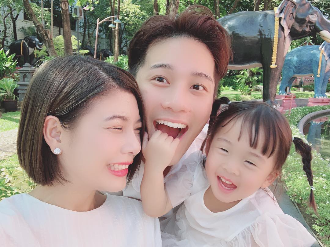 Tan n&aacute;t c&otilde;i l&ograve;ng trước 7 nam thần Th&aacute;i Lan th&agrave;nh phi c&ocirc;ng trẻ: Mike Angelo g&acirc;y sốc v&igrave; chưa lấy vợ đ&atilde; c&oacute; con - Ảnh 16.