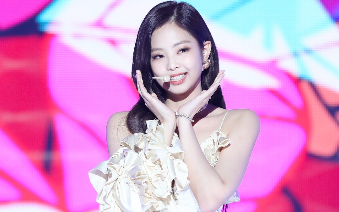 Không phải IU hay Sunmi, Jennie mới là nữ nghệ sĩ solo tiếp theo làm được điều này sau Taeyeon và HyunA - Ảnh 2. Không phải IU hay Sunmi, Jennie mới là nữ nghệ sĩ solo tiếp theo làm được điều này sau Taeyeon và HyunA - Ảnh 2.