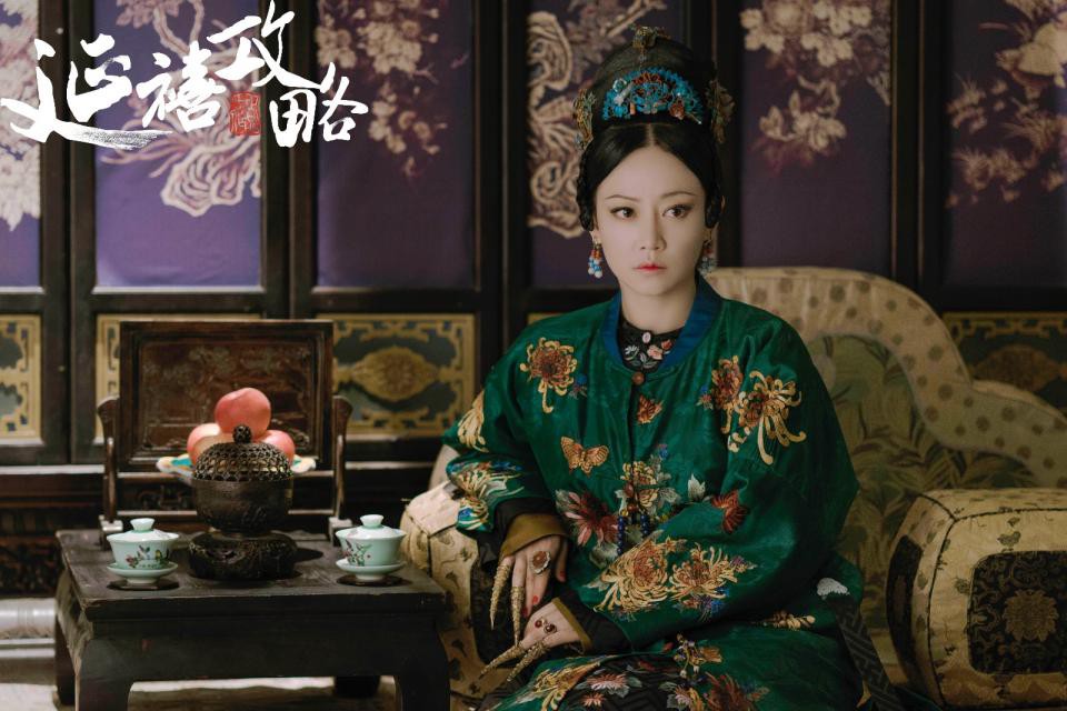 Sau Hậu Duệ Mặt Trời bản Việt, Cao Thái Hà tiến cung và giống y hệt... Cao Quí Phi? - Ảnh 4. Sau Hậu Duệ Mặt Trời bản Việt, Cao Thái Hà tiến cung và giống y hệt... Cao Quí Phi? - Ảnh 4.