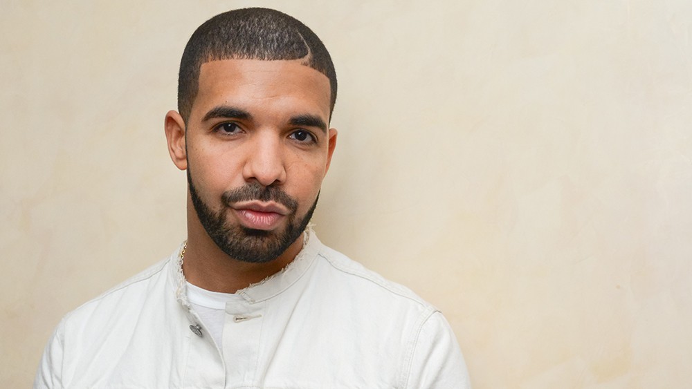 BXH âm nhạc năm 2018 của Billboard: Drake và Taylor Swift giữ ngôi vương, BTS là đại diện Kpop duy nhất - Ảnh 1. BXH âm nhạc năm 2018 của Billboard: Drake và Taylor Swift giữ ngôi vương, BTS là đại diện Kpop duy nhất - Ảnh 1.