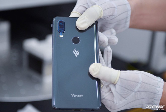 4 smartphone Vsmart của Vingroup lộ hoàn toàn thiết kế và cấu hình: Active 1, Active 1+, Joy 1, Joy 1+ - Ảnh 5. 4 smartphone Vsmart của Vingroup lộ hoàn toàn thiết kế và cấu hình: Active 1, Active 1+, Joy 1, Joy 1+ - Ảnh 5.