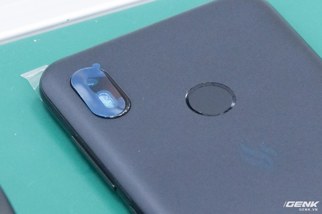 4 smartphone Vsmart của Vingroup lộ hoàn toàn thiết kế và cấu hình: Active 1, Active 1+, Joy 1, Joy 1+ - Ảnh 8. 4 smartphone Vsmart của Vingroup lộ hoàn toàn thiết kế và cấu hình: Active 1, Active 1+, Joy 1, Joy 1+ - Ảnh 8.