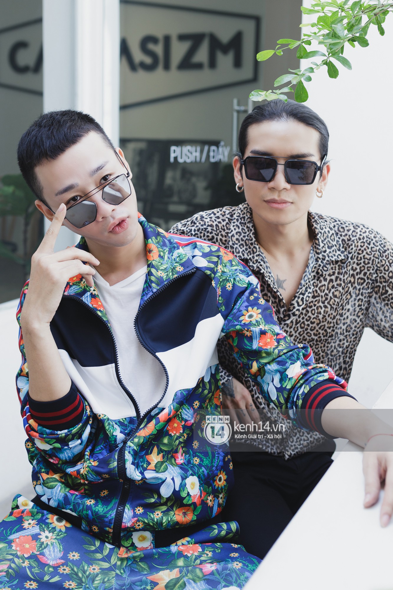 BB Trần tiết lộ Hải Triều & Châu Đăng Khoa vẫn còn... trinh trắng trong showbiz - Ảnh 1. BB Trần tiết lộ Hải Triều & Châu Đăng Khoa vẫn còn... trinh trắng trong showbiz - Ảnh 1.