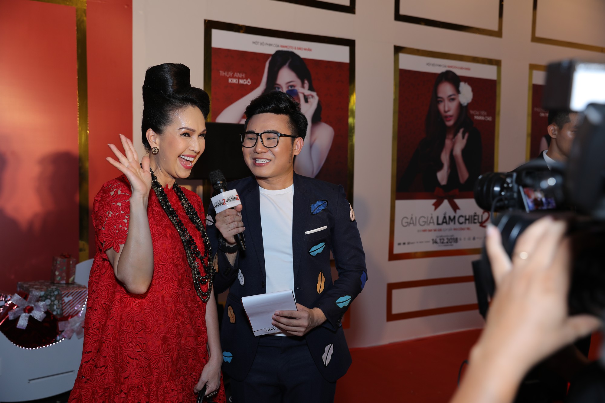 M&aacute;y bay Ninh Dương Lan Ngọc chia sẻ l&iacute; do kh&ocirc;ng xơ m&uacute;i g&igrave; được phi c&ocirc;ng L&ecirc; Xu&acirc;n Tiền trong G&aacute;i Gi&agrave; Lắm Chi&ecirc;u 2 - Ảnh 10.