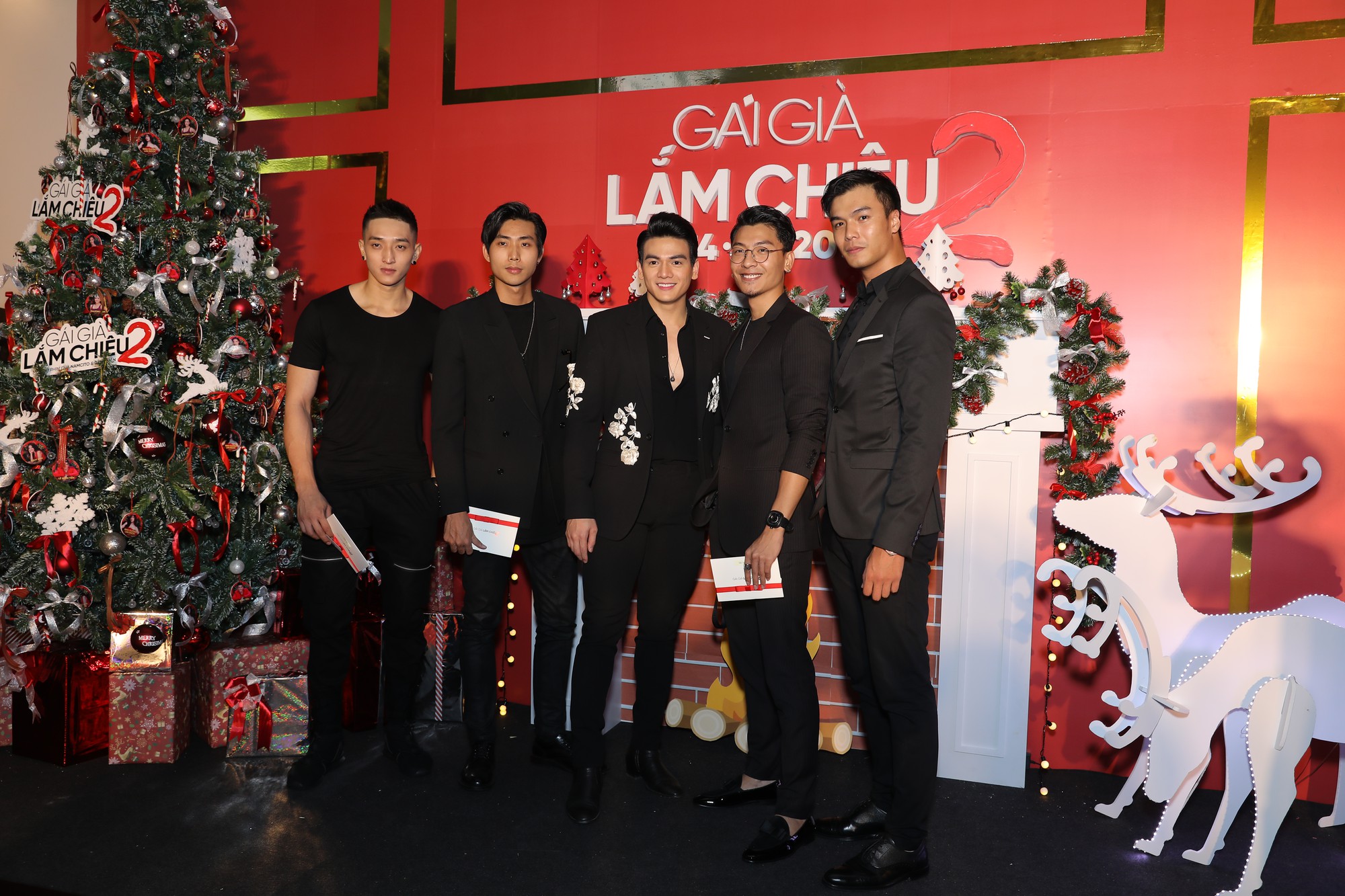 M&aacute;y bay Ninh Dương Lan Ngọc chia sẻ l&iacute; do kh&ocirc;ng xơ m&uacute;i g&igrave; được phi c&ocirc;ng L&ecirc; Xu&acirc;n Tiền trong G&aacute;i Gi&agrave; Lắm Chi&ecirc;u 2 - Ảnh 13.