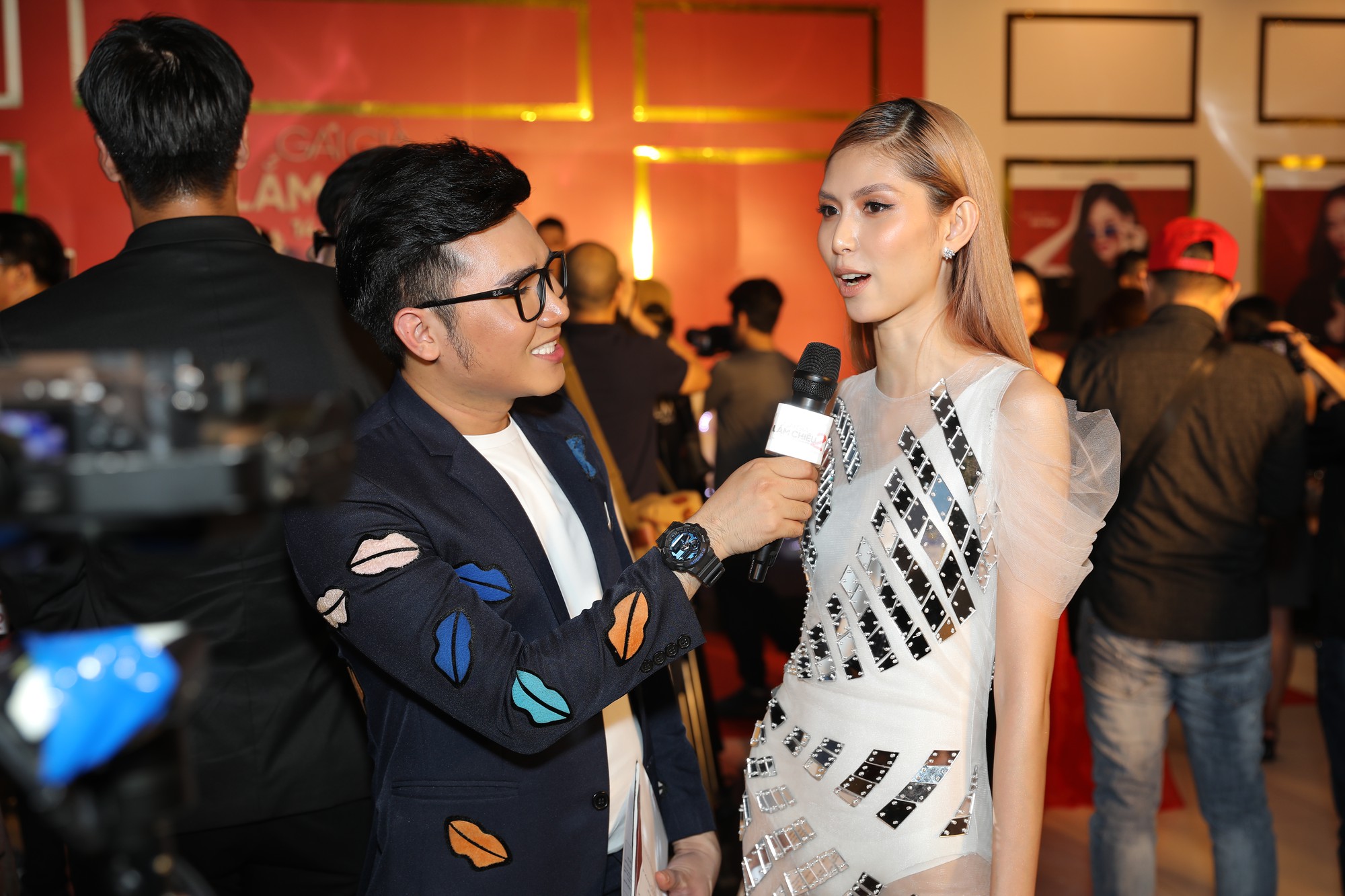 M&aacute;y bay Ninh Dương Lan Ngọc chia sẻ l&iacute; do kh&ocirc;ng xơ m&uacute;i g&igrave; được phi c&ocirc;ng L&ecirc; Xu&acirc;n Tiền trong G&aacute;i Gi&agrave; Lắm Chi&ecirc;u 2 - Ảnh 16.