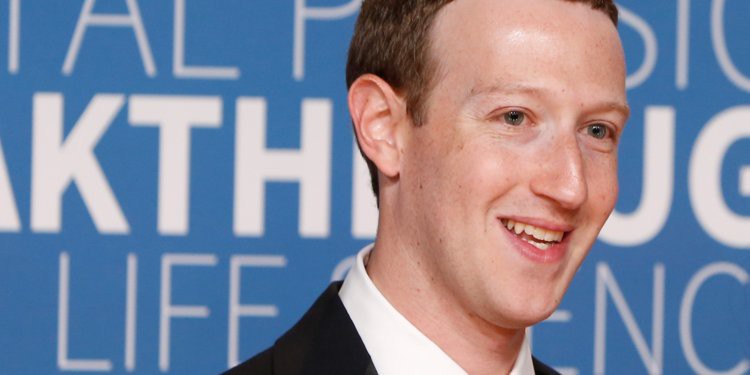 Cấu trúc công ty khiến dù Facebook có nát đến mức nào đi chăng nữa, Mark Zuckerberg vẫn giữ vững được ghế chủ tịch - Ảnh 1. Cấu trúc công ty khiến dù Facebook có nát đến mức nào đi chăng nữa, Mark Zuckerberg vẫn giữ vững được ghế chủ tịch - Ảnh 1.