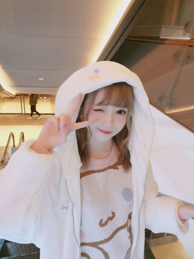 Ê lại đây hỏi nhỏ nè: Hôm nay Hà Nội lạnh tê rồi, các bạn có định tắm không? - Ảnh 3. Ê lại đây hỏi nhỏ nè: Hôm nay Hà Nội lạnh tê rồi, các bạn có định tắm không? - Ảnh 3.