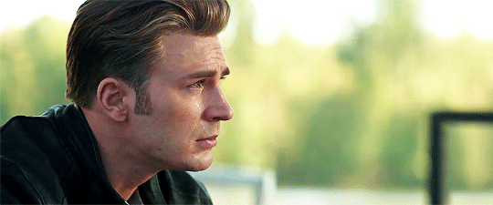 7 khoảnh khắc yếu lòng của Captain America khiến fan không cầm được nước mắt - Ảnh 11.