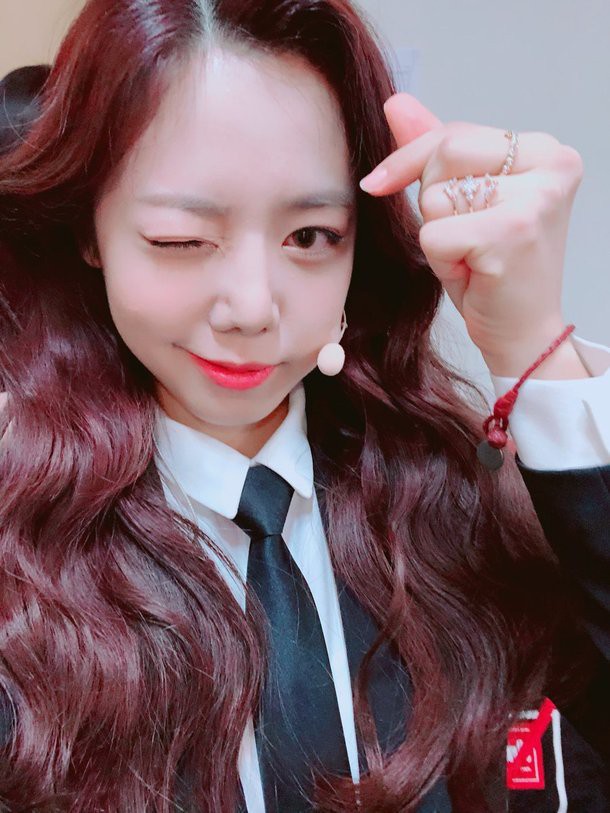 Thành viên kém sắc nhất trong các girlgroup Kpop lột xác: Người thành nữ thần, kẻ tự biến thành thảm họa dao kéo - Ảnh 39. Thành viên kém sắc nhất trong các girlgroup Kpop lột xác: Người thành nữ thần, kẻ tự biến thành thảm họa dao kéo - Ảnh 39.