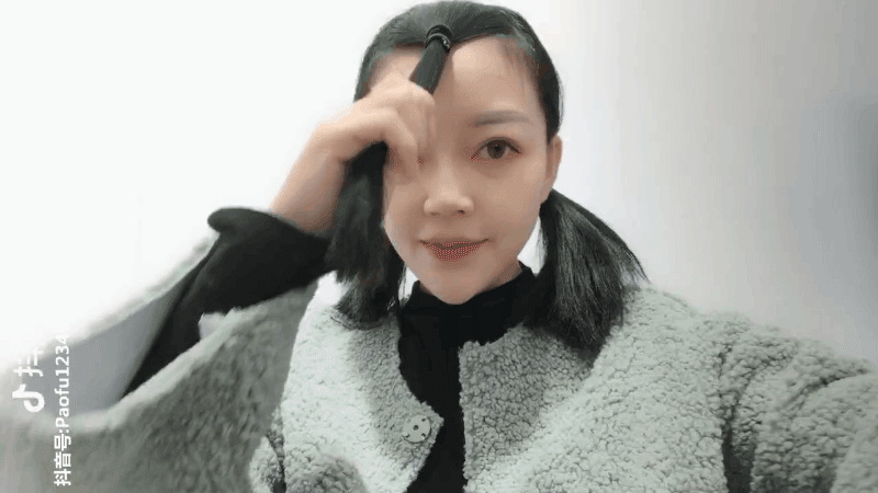 Vẫn biết làm phồng tóc sẽ giúp nâng hạng nhan sắc, nhưng mấy ai biết cách làm hay ho lại siêu đơn giản này - Ảnh 4.