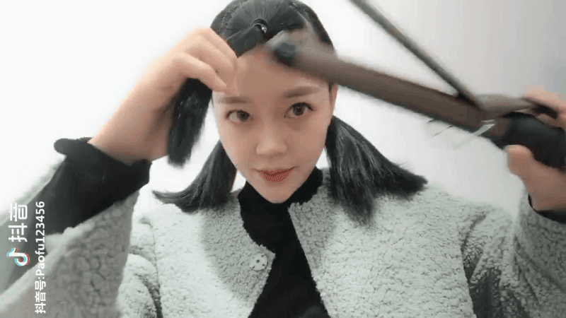 Vẫn biết làm phồng tóc sẽ giúp nâng hạng nhan sắc, nhưng mấy ai biết cách làm hay ho lại siêu đơn giản này - Ảnh 5.