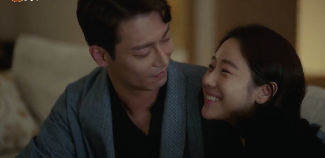 Khán giả hoang mang về cái chết khó hiểu của đối thủ Hyun Bin trong Hồi ức Alhambra - Ảnh 3. Khán giả hoang mang về cái chết khó hiểu của đối thủ Hyun Bin trong Hồi ức Alhambra - Ảnh 3.