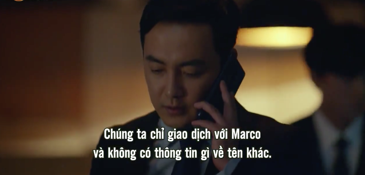 Khán giả hoang mang về cái chết khó hiểu của đối thủ Hyun Bin trong Hồi ức Alhambra - Ảnh 6. Khán giả hoang mang về cái chết khó hiểu của đối thủ Hyun Bin trong Hồi ức Alhambra - Ảnh 6.