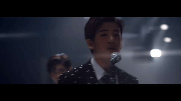 Chưa dậy thì đã debut, ban nhạc trai đẹp Kpop hát giọng cao như nữ trong MV mới - Ảnh 1.