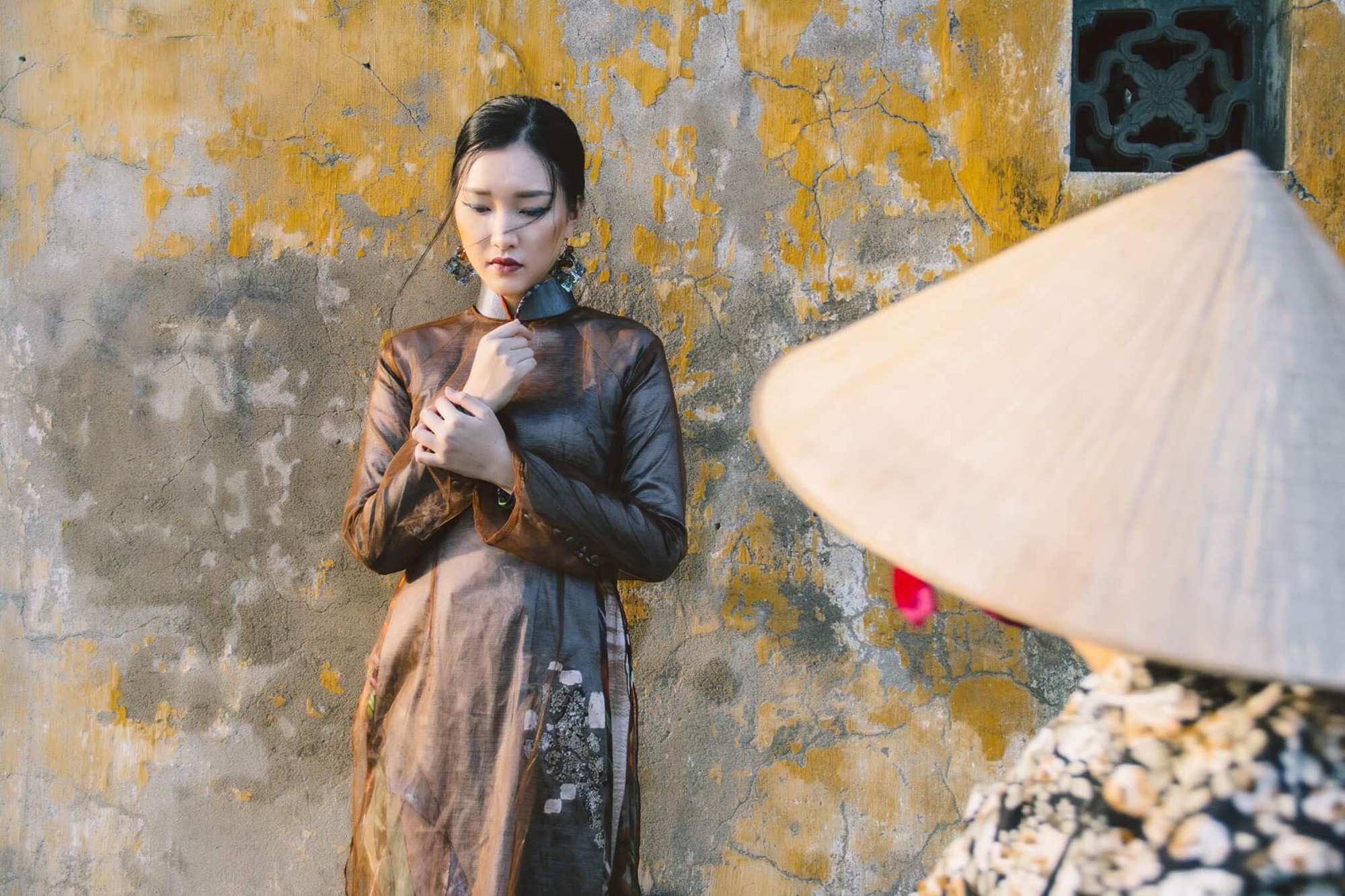 Nàng thơ xứ Huế Ngọc Trân vẫn xinh nức lòng sau khi rút lui khỏi Hoa hậu Việt Nam 2016 - Ảnh 20.