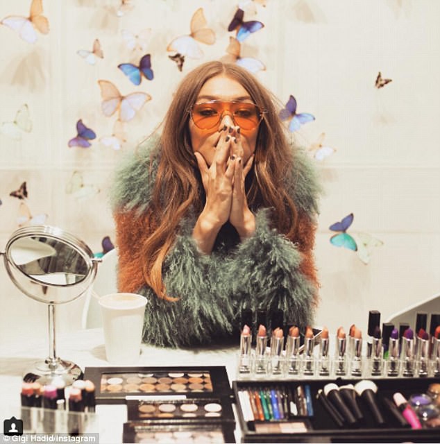 Suốt 1 năm qua, Gigi Hadid làm được gì để lọt top 5 người mẫu có thu nhập khủng nhất? - Ảnh 1. Suốt 1 năm qua, Gigi Hadid làm được gì để lọt top 5 người mẫu có thu nhập khủng nhất? - Ảnh 1.