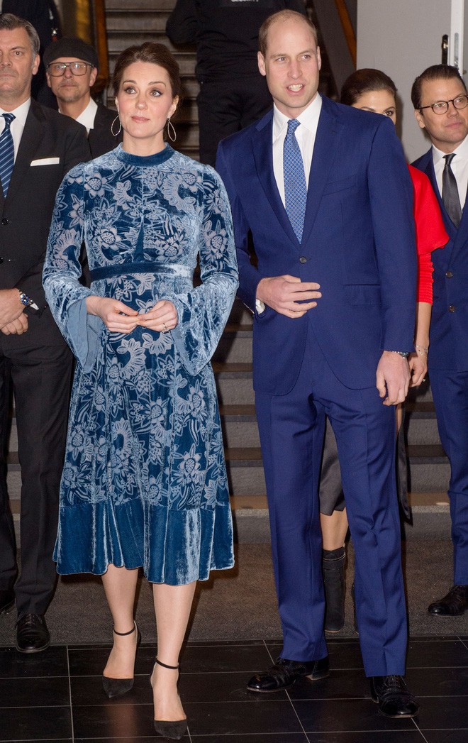 Mặc đẹp suốt ngày, ai ngờ cũng có lúc Kate Middleton bị chê mặc xấu - Ảnh 2.