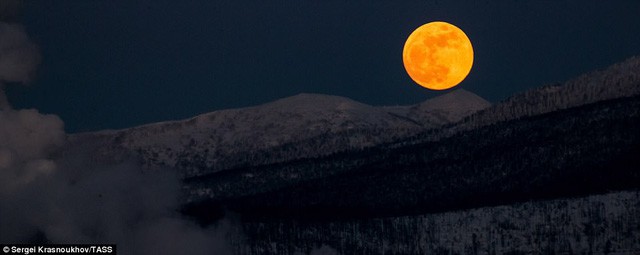 Đẹp kì diệu trăng xanh, trăng máu và siêu trăng 3 trong 1 trong đêm 31/1 - Ảnh 6.