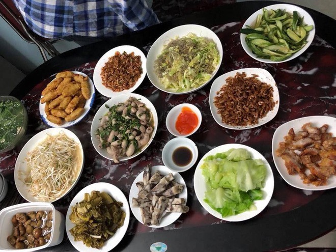 Cao thủ chi tiêu Hà Nội: Chỉ tốn 4,5 triệu/tháng tiền chợ cho 4 người lớn mà bữa nào cũng như đại tiệc - Ảnh 10.
