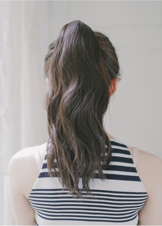 Tự tin giấu tóc bết dầu nhờ những kiểu tóc siêu đẹp và đơn giản trong dịp Tết - Ảnh 9.