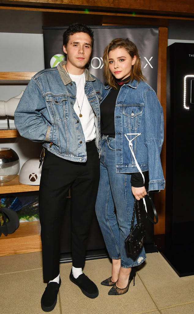 Có 2 công thức đồ đôi mà lúc nào Brooklyn Beckham và Chloe Moretz cũng áp dụng  - Ảnh 13.