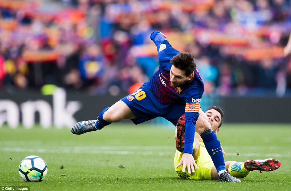 Hàng công gây thất vọng, Barca tự bắn vào chân mình - Ảnh 4. Hàng công gây thất vọng, Barca tự bắn vào chân mình - Ảnh 4.