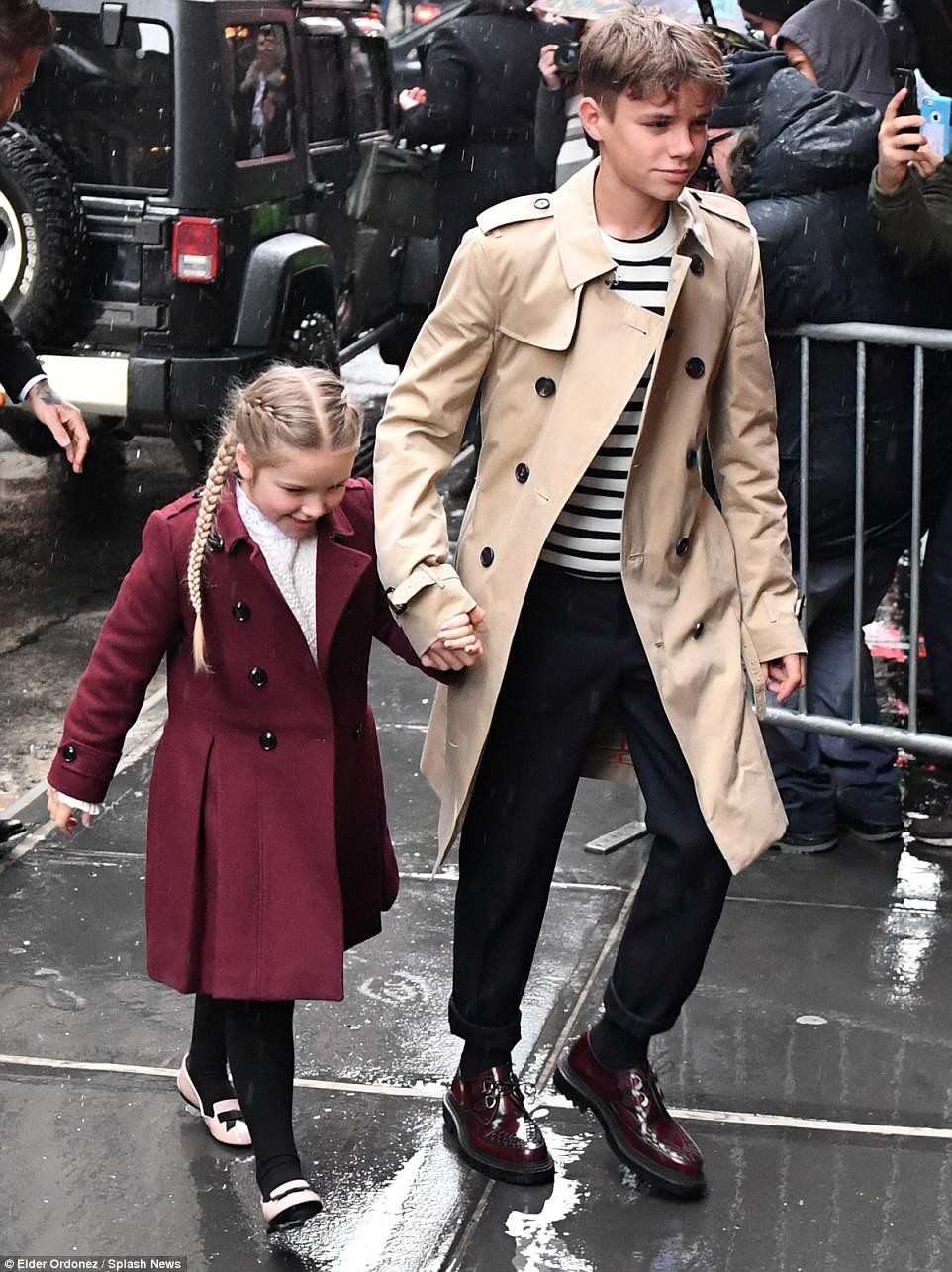 Càng lớn lại càng xinh đẹp, thảo nào Harper Beckham luôn được bố yêu chiều nhất nhà - Ảnh 8.