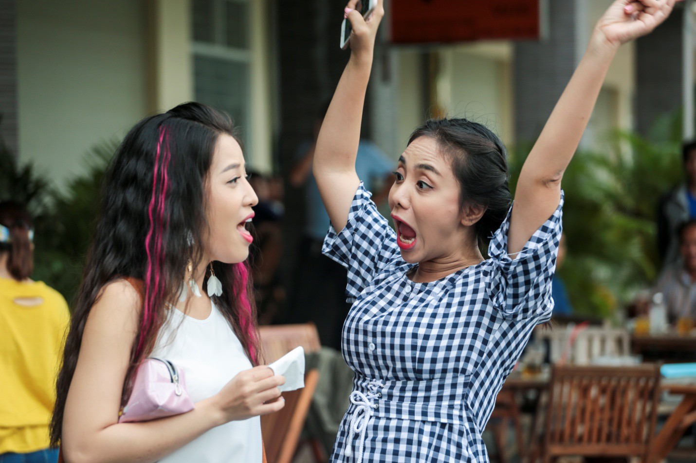 Ai cũng muốn có cho mình hội bạn thân có 1-0-2 như thế này! - Ảnh 1. Ai cũng muốn có cho mình hội bạn thân có 1-0-2 như thế này! - Ảnh 1.