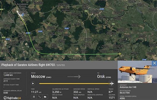 Mảnh vỡ và hình ảnh nạn nhân vụ tai nạn máy bay thảm khốc tại Nga - Ảnh 2.