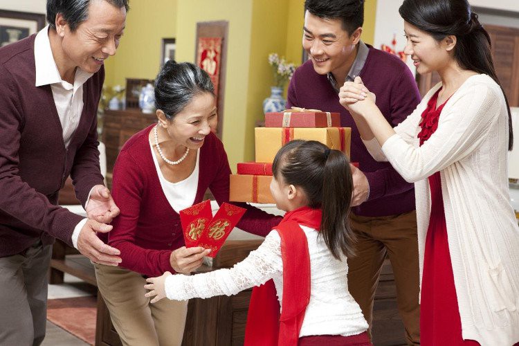 Đã lớn rồi nhưng vẫn muốn nhận tiền lì xì, đây là bí kíp dành cho bạn - Ảnh 1. Đã lớn rồi nhưng vẫn muốn nhận tiền lì xì, đây là bí kíp dành cho bạn - Ảnh 1.
