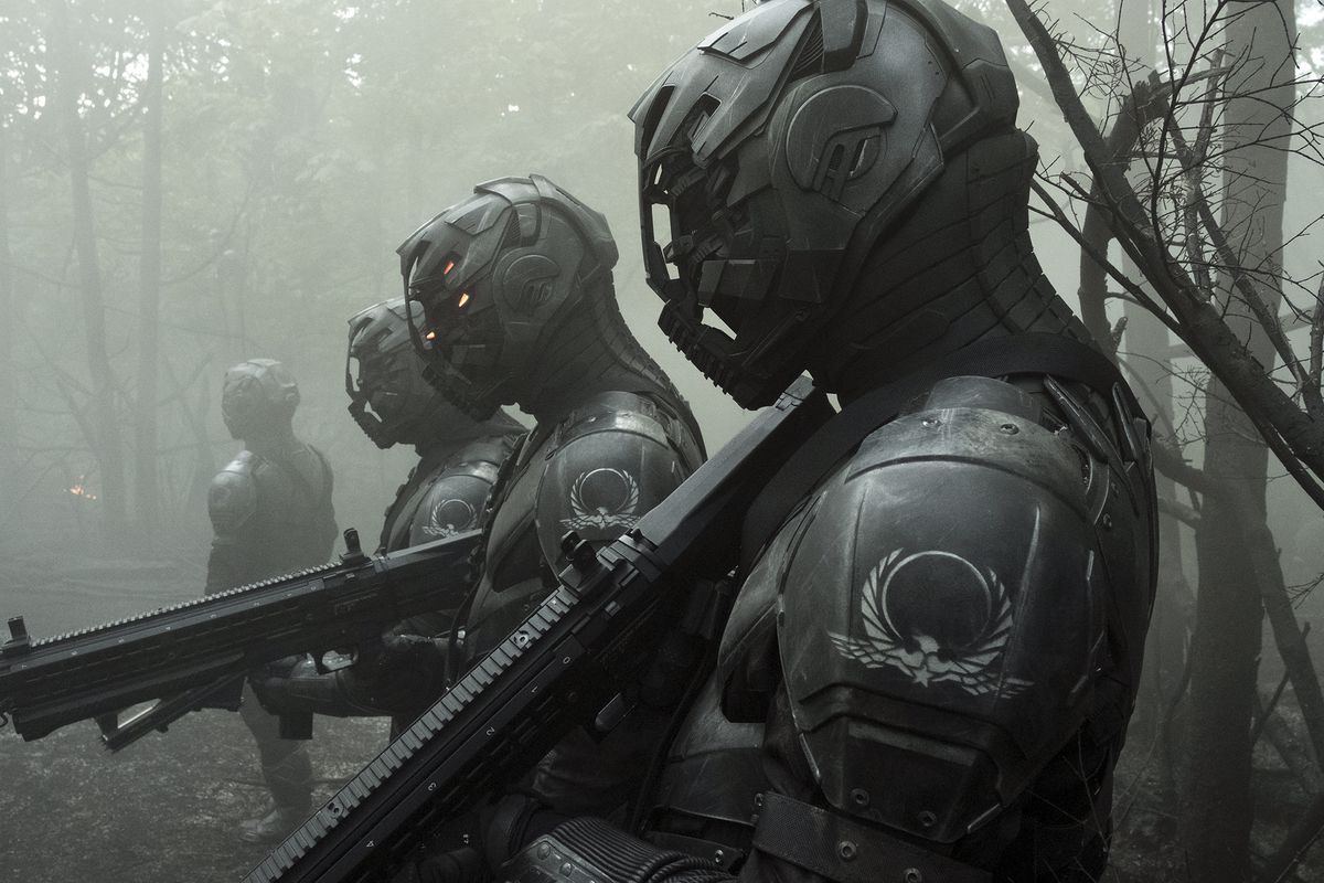 Altered Carbon - Khi linh hồn cũng có thể download - Ảnh 2. Altered Carbon - Khi linh hồn cũng có thể download - Ảnh 2.