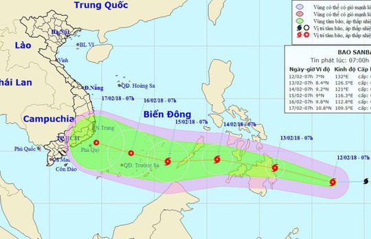 Bão Sanba diễn biến phức tạp sắp vào Biển Đông, TP.HCM yêu cầu các sở không được chủ quan - Ảnh 1.