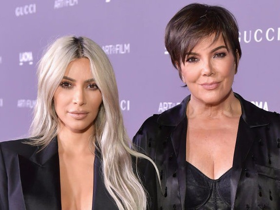 Trước khi tiêm botox đầy mặt, đây là nhan sắc quá khứ của Kim Kardashian - Ảnh 2.