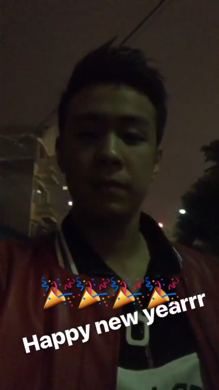 Hotboy, hotgirl Việt háo hức chia sẻ những khoảnh khắc đầu tiên của năm 2018 - Ảnh 21.
