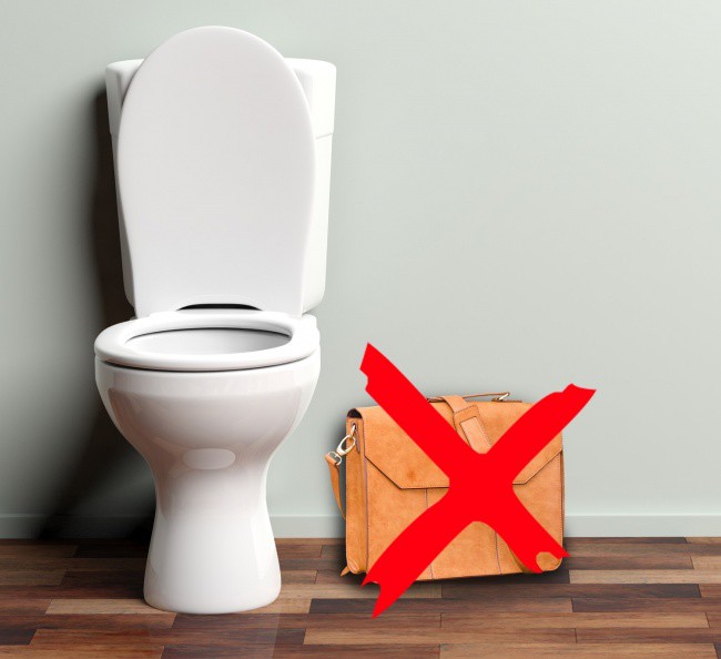 Du xuân, nếu phải đi vệ sinh nơi công cộng hãy chọn buồng vệ sinh này vì chúng sạch nhất - Ảnh 3.