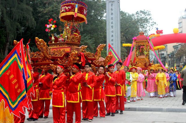 Những lễ hội lớn ở miền Bắc được người dân mong chờ dịp đầu năm mới Mậu Tuất - Ảnh 2.