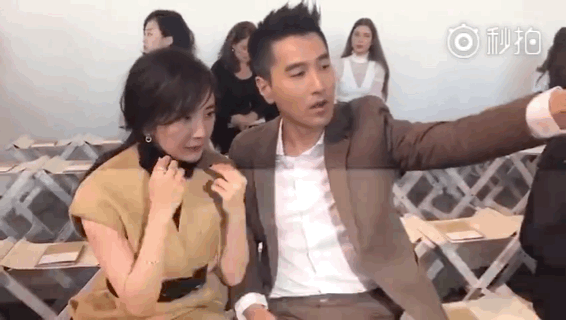 Bị Dương Mịch ch&ecirc; kỹ thuật chụp selfie k&eacute;m tắm, Triệu Hựu Đ&igrave;nh phản ph&aacute;o cực chất - Ảnh 2.