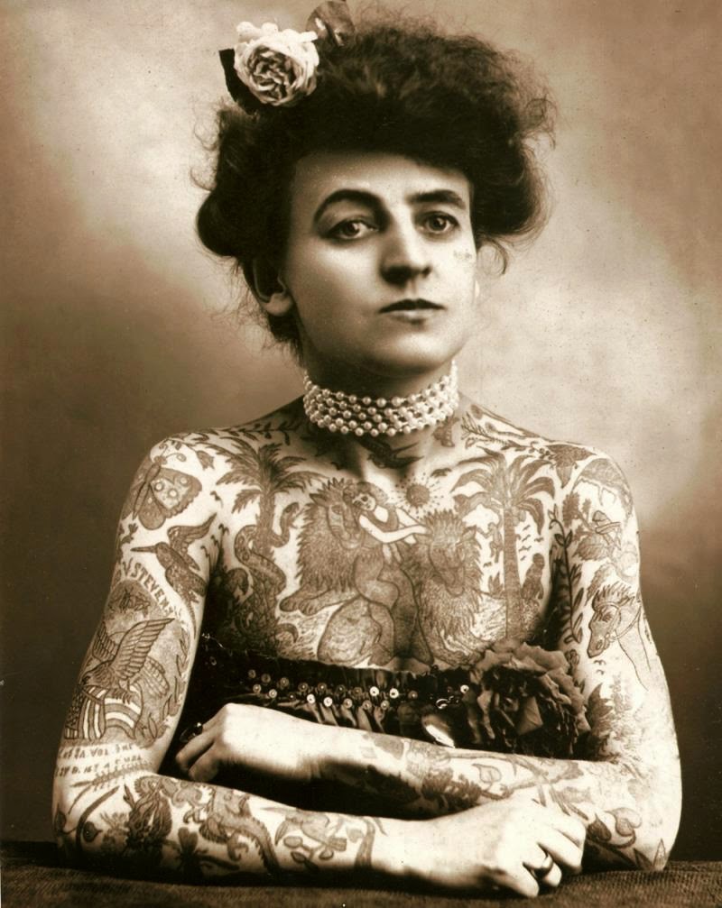 Cuộc đời kỳ lạ của Maud Wagner: Từ kẻ mua vui trong rạp xiếc trở thành “nữ hoàng” xăm mình đầu tiên của nước Mỹ - Ảnh 1.